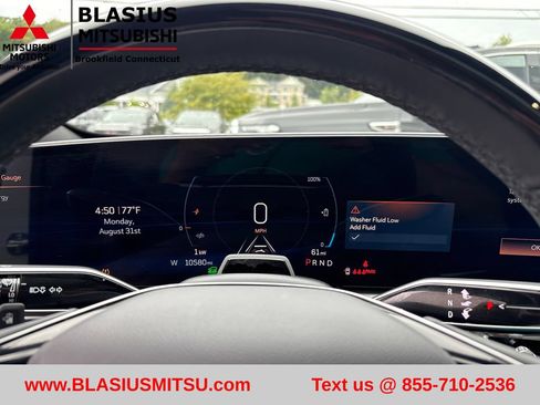 Used 2024 Cadillac Lyriq Luxury AWD/4WD image 21