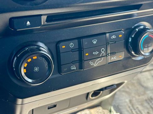 Used 2018 Ford F250 XL w/ Power Equipment Group image 18