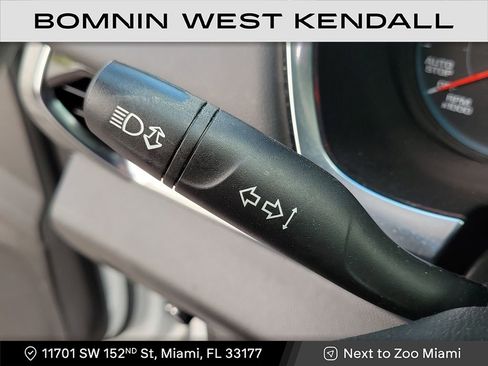 Used 2021 Chevrolet Traverse LS image 14