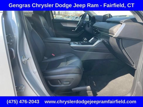 Used 2024 MAZDA CX-90 3.3 Turbo w/ Premium Package AWD/4WD image 12