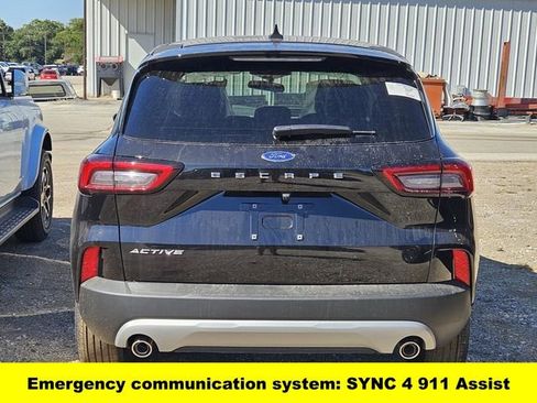 New 2026 Ford Escape Active image 4