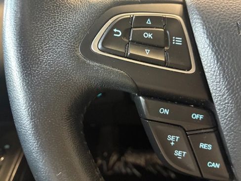 Used 2020 Ford EcoSport SE FWD image 17