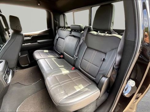 Used 2024 Chevrolet Silverado 1500 High Country AWD/4WD image 16