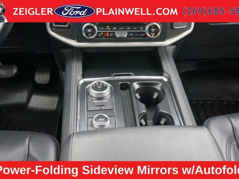 Used 2022 Ford Expedition XLT AWD/4WD image 18
