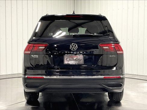 Used 2022 Volkswagen Tiguan S w/ IQ.Drive Package image 4