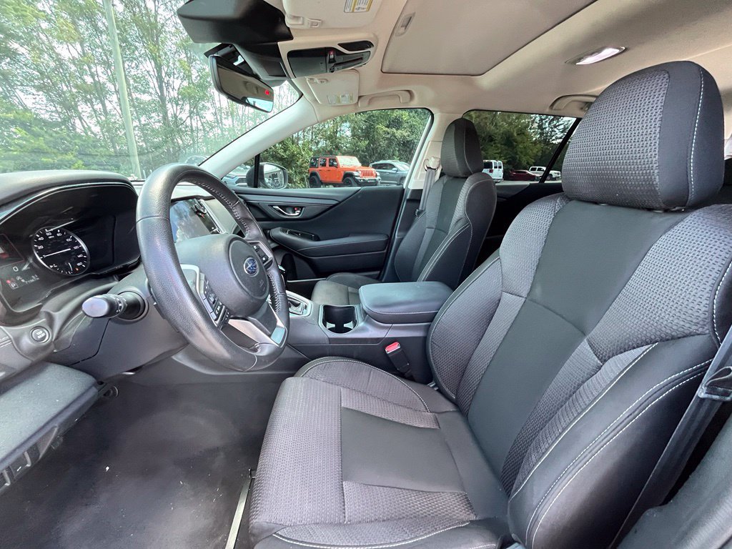 Used 2024 Subaru Outback Premium w/ Popular Package #1 AWD/4WD image 28