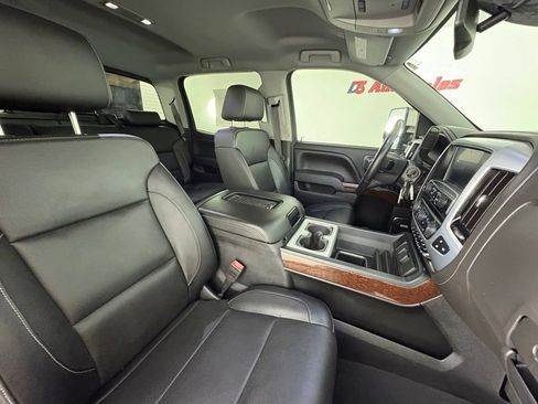 Used 2018 GMC Sierra 1500 SLT AWD/4WD image 39