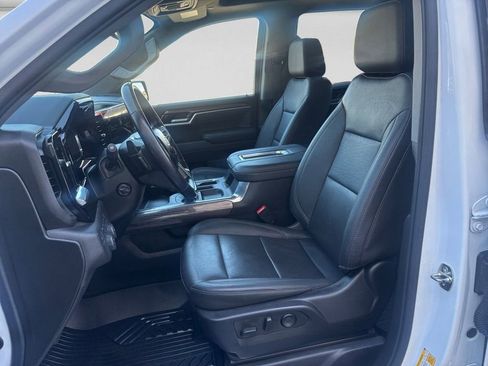 Used 2022 Chevrolet Silverado 1500 LTZ image 10