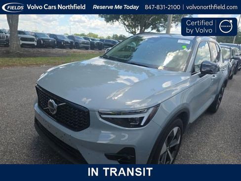 Certified 2026 Volvo XC40 B5 Plus AWD/4WD image 1