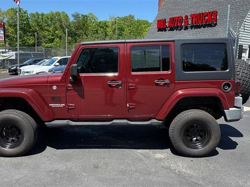 Used 2007 Jeep Wrangler Unlimited Sahara w/ Trailer Tow Group image 2