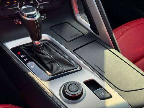 Used 2015 Chevrolet Corvette Stingray Coupe w/ ZF1 Appearance Package image 36