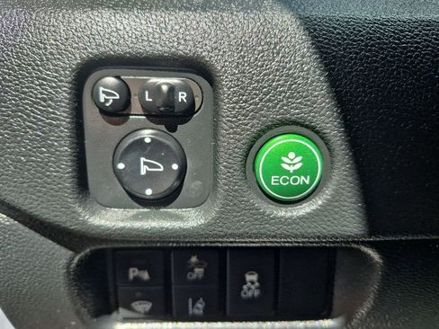 Certified 2023 Honda Passport TrailSport image 24