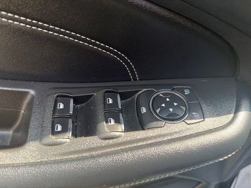Used 2022 Ford Edge Titanium AWD/4WD image 12