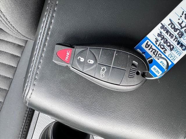 Used 2012 Dodge Challenger R/T RWD image 16