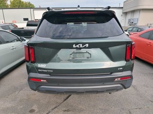 Used 2023 Kia Sorento X-Line EX AWD/4WD image 3