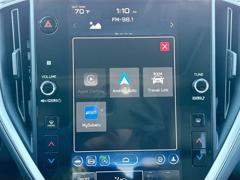 Used 2024 Subaru Crosstrek 2.0i Premium image 17