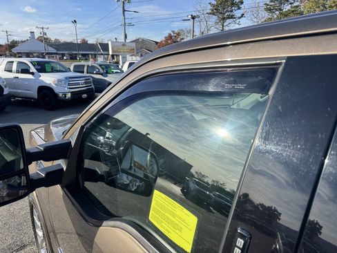 Used 2015 Ford F150 Lariat w/ Equipment Group 502A Luxury image 9