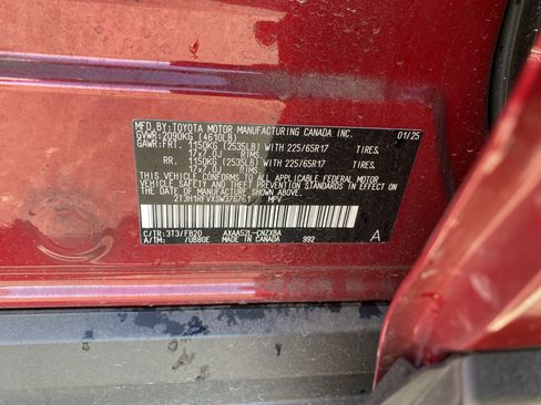 Used 2025 Toyota RAV4 LE FWD image 33