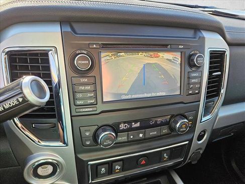 Used 2018 Nissan Titan PRO-4X w/ Pro-4x Utility Package image 17