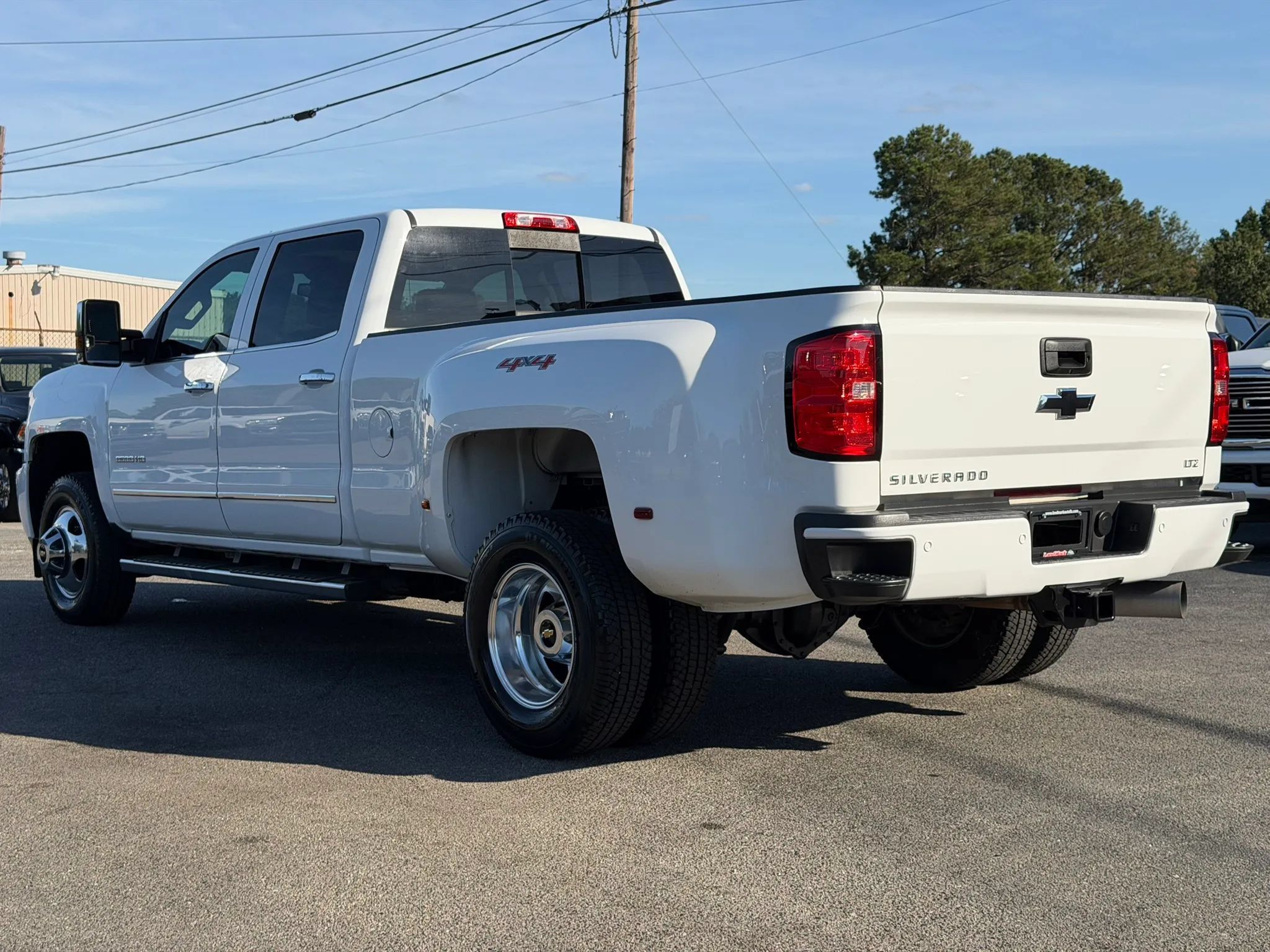 Used 2017 Chevrolet Silverado 3500 LTZ w/ Duramax Plus Package AWD/4WD image 7