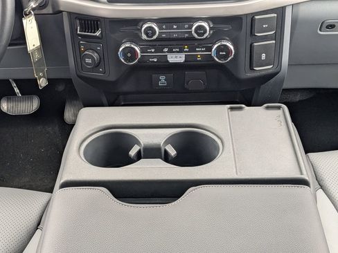 Used 2024 Ford F150 XLT image 18