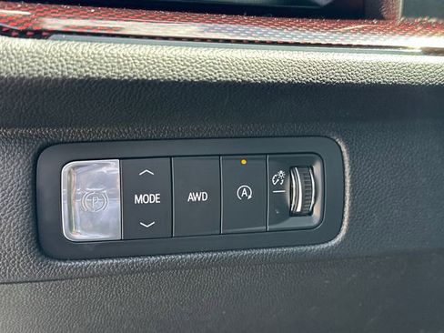 Certified 2024 Chevrolet Traverse RS AWD/4WD image 30