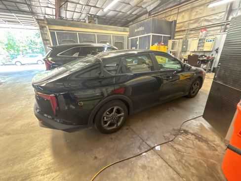Used 2026 Kia K4 FWD image 5