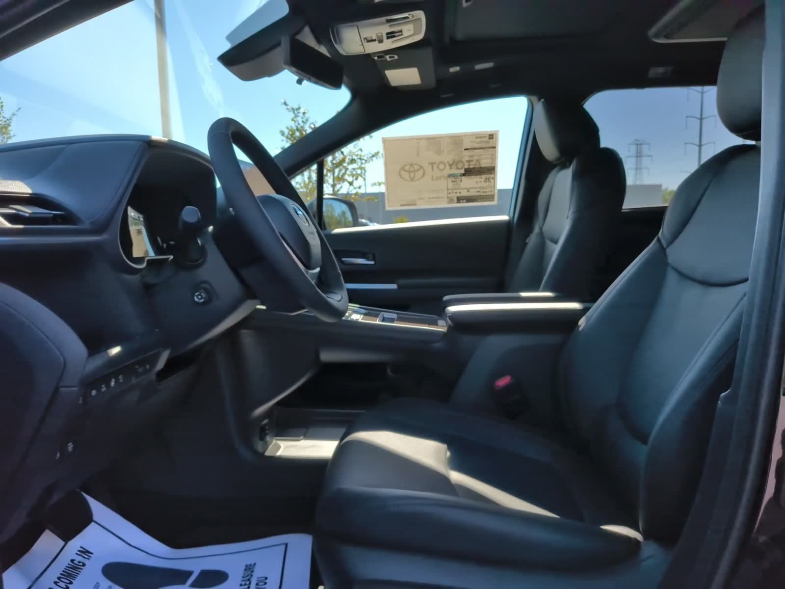 New 2026 Toyota Sienna Platinum AWD/4WD image 14