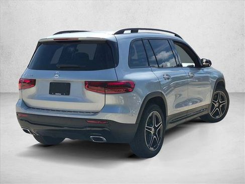 Used 2026 Mercedes-Benz GLB 250 image 5