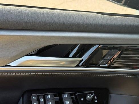 New 2026 Jeep Grand Wagoneer Limited w/ Premium Group II AWD/4WD image 13