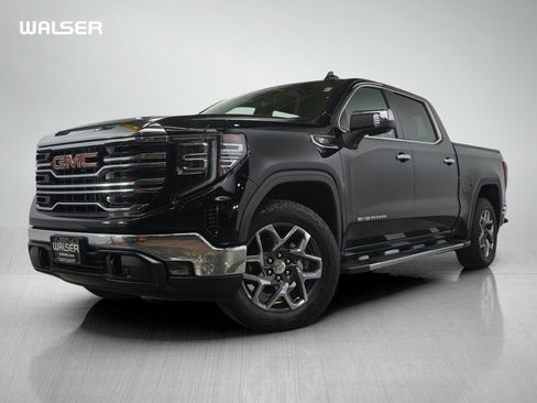 Used 2023 GMC Sierra 1500 SLT w/ SLT Premium Package image 1