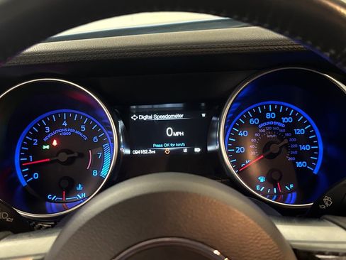 Used 2022 Ford Mustang Premium image 19