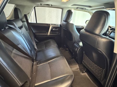 Used 2018 Toyota 4Runner Limited AWD/4WD image 9