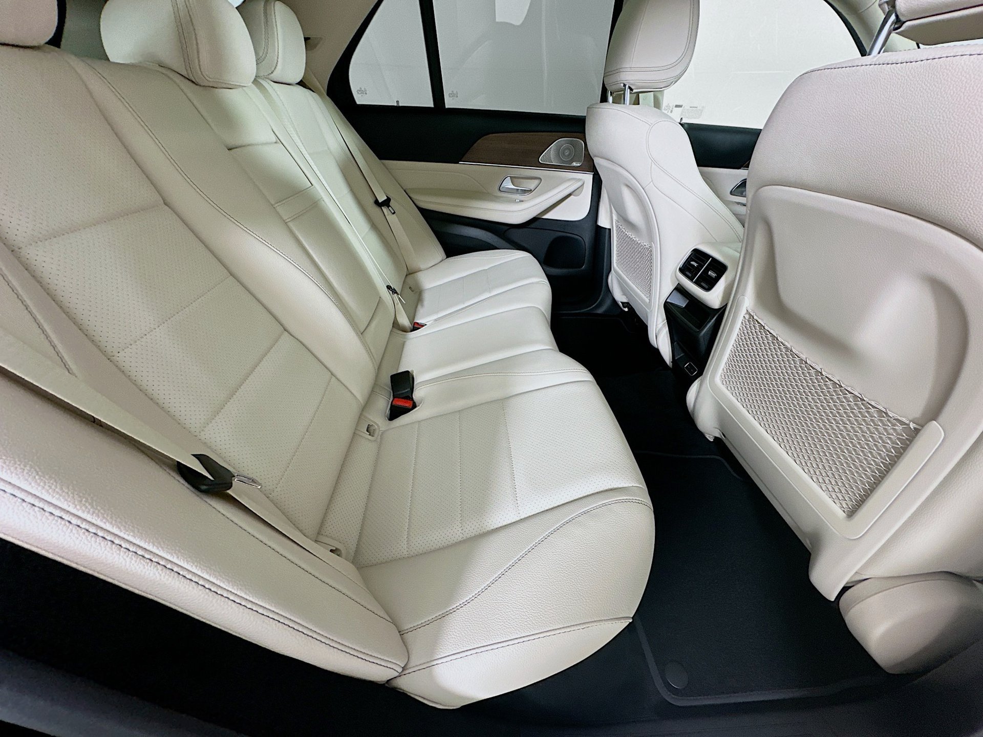 New 2026 Mercedes-Benz GLE 450 4MATIC image 30
