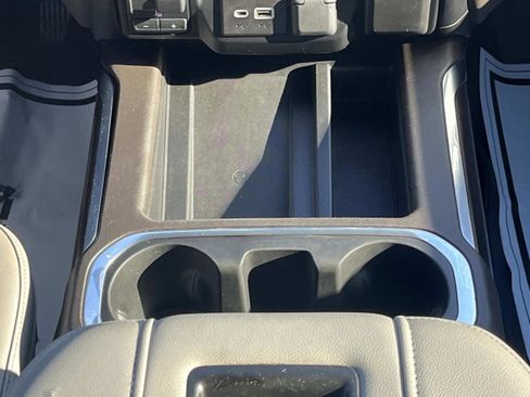 Used 2020 GMC Sierra 1500 SLT w/ SLT Premium Plus Package image 21