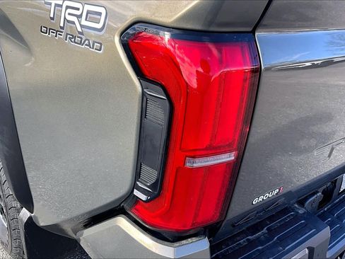 New 2026 Toyota Tacoma TRD Off-Road AWD/4WD image 14