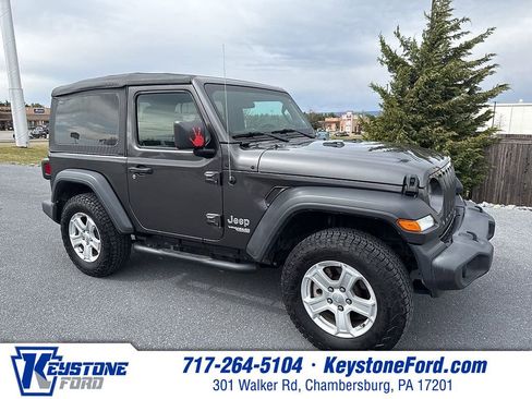 Used 2019 Jeep Wrangler Sport image 1