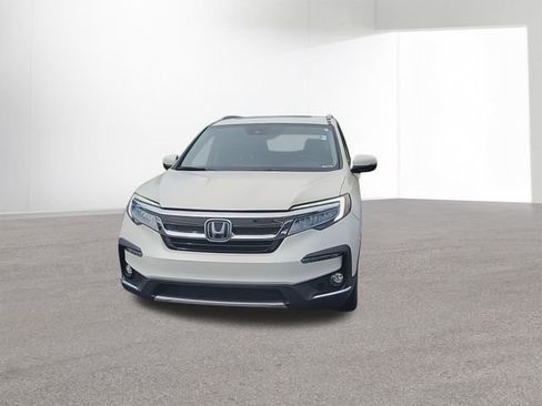 Used 2019 Honda Pilot Touring image 3