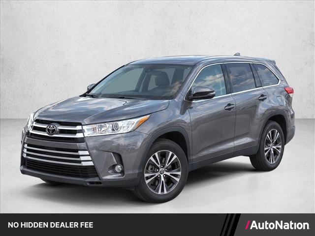 Used 2019 Toyota Highlander Plus FWD image 1