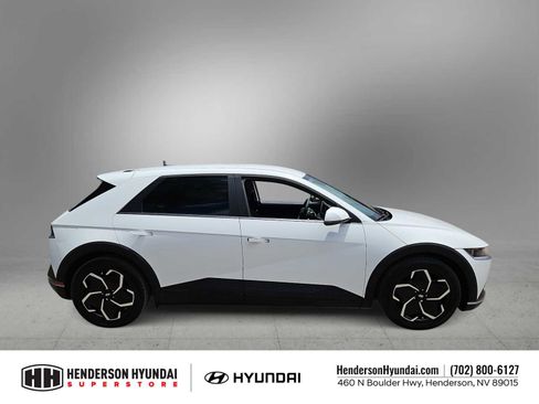 Certified 2024 Hyundai Ioniq 5 SEL RWD image 9