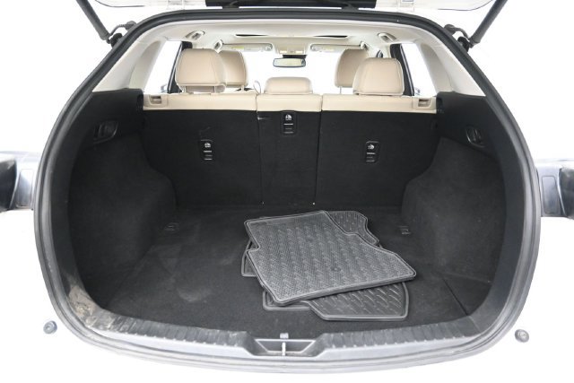 Used 2018 MAZDA CX-5 Touring w/ Preferred Equipment Package FWD image 28