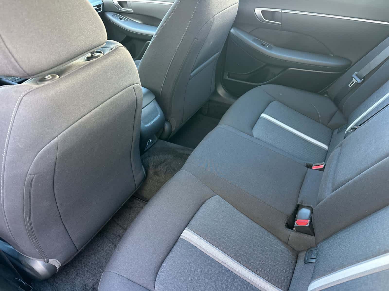 Used 2025 Hyundai Sonata SEL AWD/4WD image 4