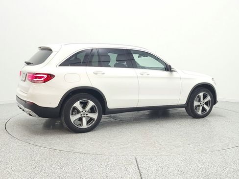 Used 2022 Mercedes-Benz GLC 300 image 5