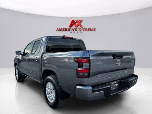 Used 2023 Nissan Frontier SV w/ Technology Package AWD/4WD image 3