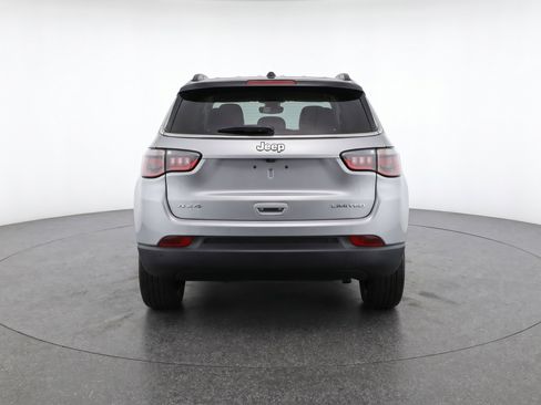 Used 2025 Jeep Compass Limited AWD/4WD image 7