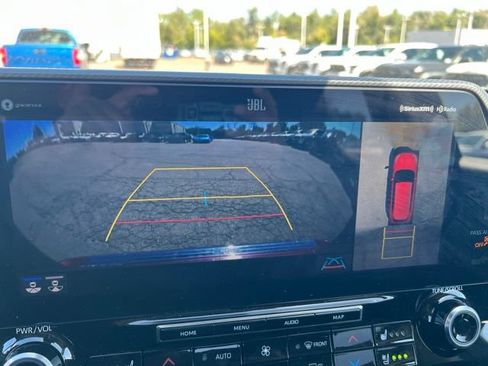 Used 2021 Toyota Highlander Platinum AWD/4WD image 19