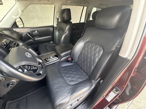 Used 2023 Nissan Armada Platinum w/ Captain's Chairs Package RWD image 20