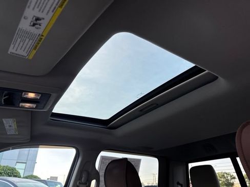 Used 2015 RAM 1500 Laramie w/ Convenience Group AWD/4WD image 16