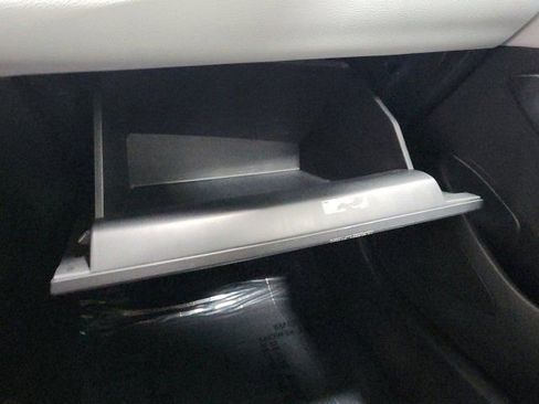 Used 2022 Toyota Corolla SE w/ Carpet Mat Package (TMS) FWD image 68