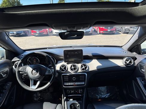Used 2018 Mercedes-Benz GLA 250 4MATIC image 26